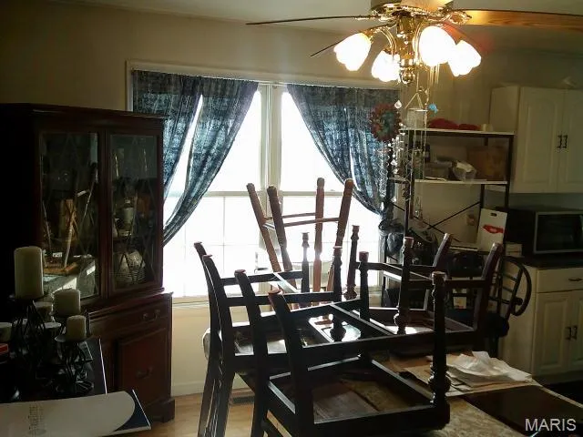 $529,000 | 13670 Mammoth Road, De Soto, MO 63020