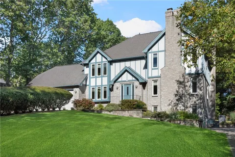 $795,000 | 20 Buckboard Drive, Cumberland, RI 02864