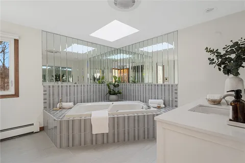 $795,000 | 20 Buckboard Drive, Cumberland, RI 02864