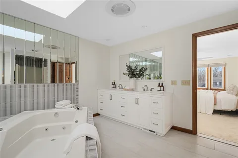 $795,000 | 20 Buckboard Drive, Cumberland, RI 02864