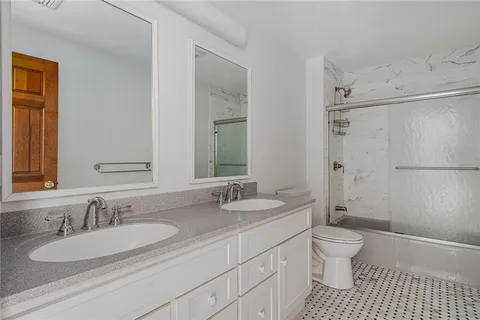 $795,000 | 20 Buckboard Drive, Cumberland, RI 02864