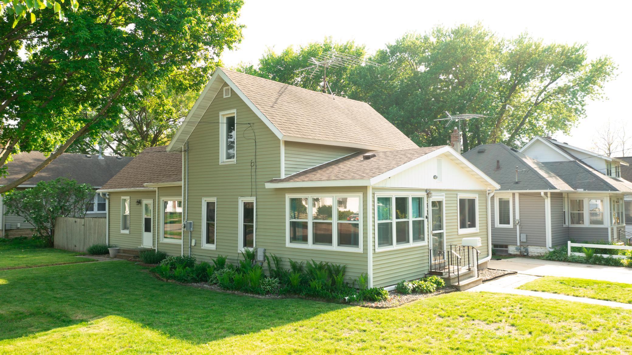522 7th Street Southeast Rochester, MN 55904 - Photo 1 of 66 Gallery Image 1