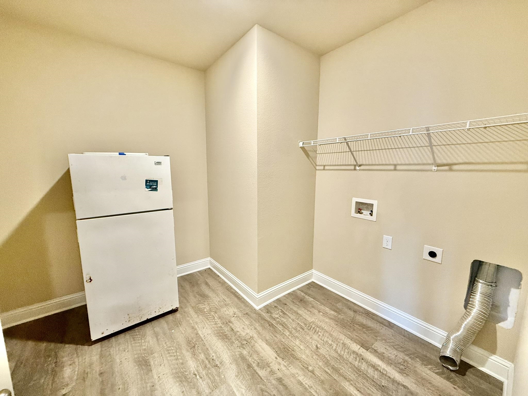 8648 Calverton Street Foley, AL 36535 - Photo 32 of 45 Laundry
