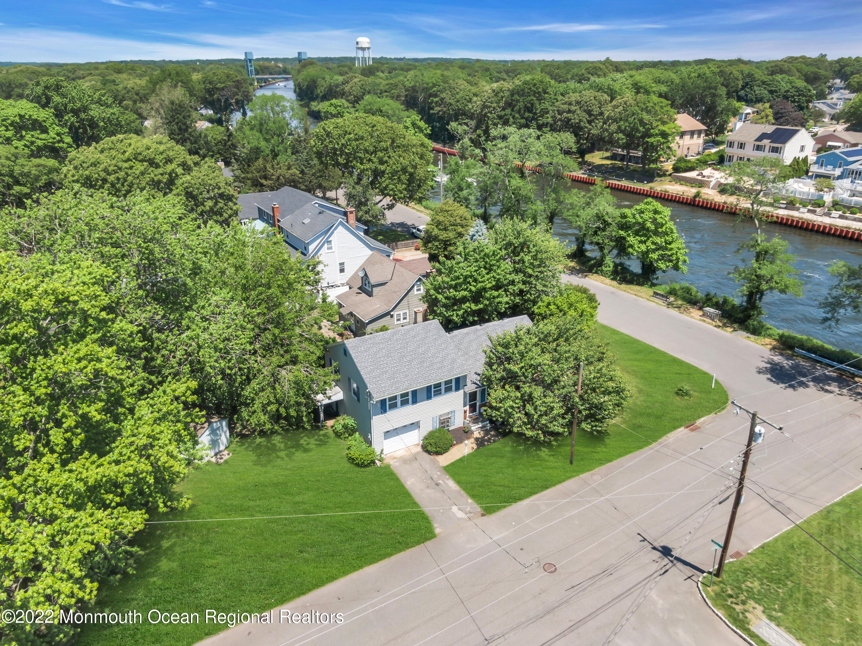 919 Brooks Road Point Pleasant, NJ 08742 - Photo 42 of 49 040_dji_0727-1