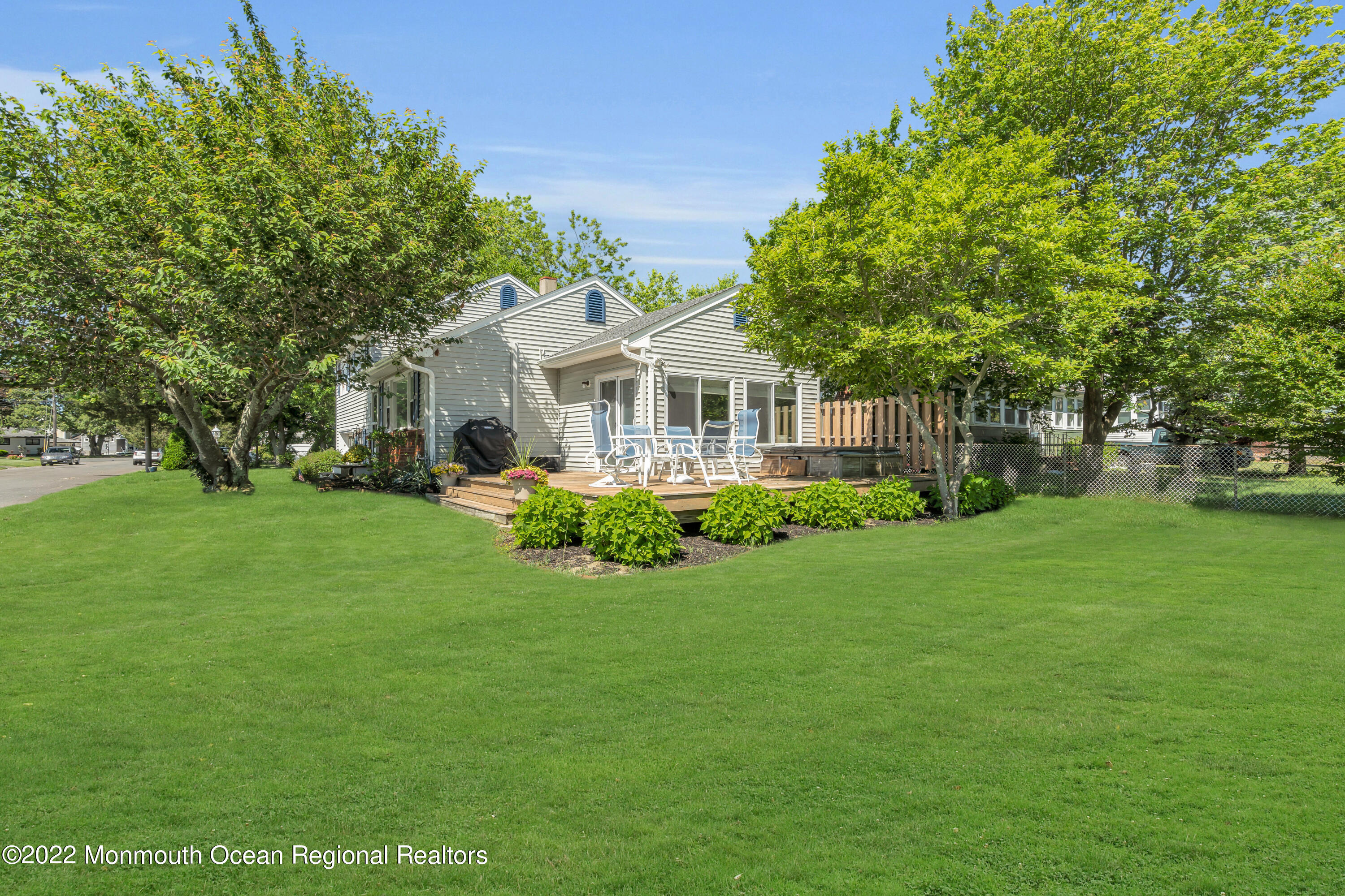 919 Brooks Road Point Pleasant, NJ 08742 - Photo 5 of 49 004_dsc04786