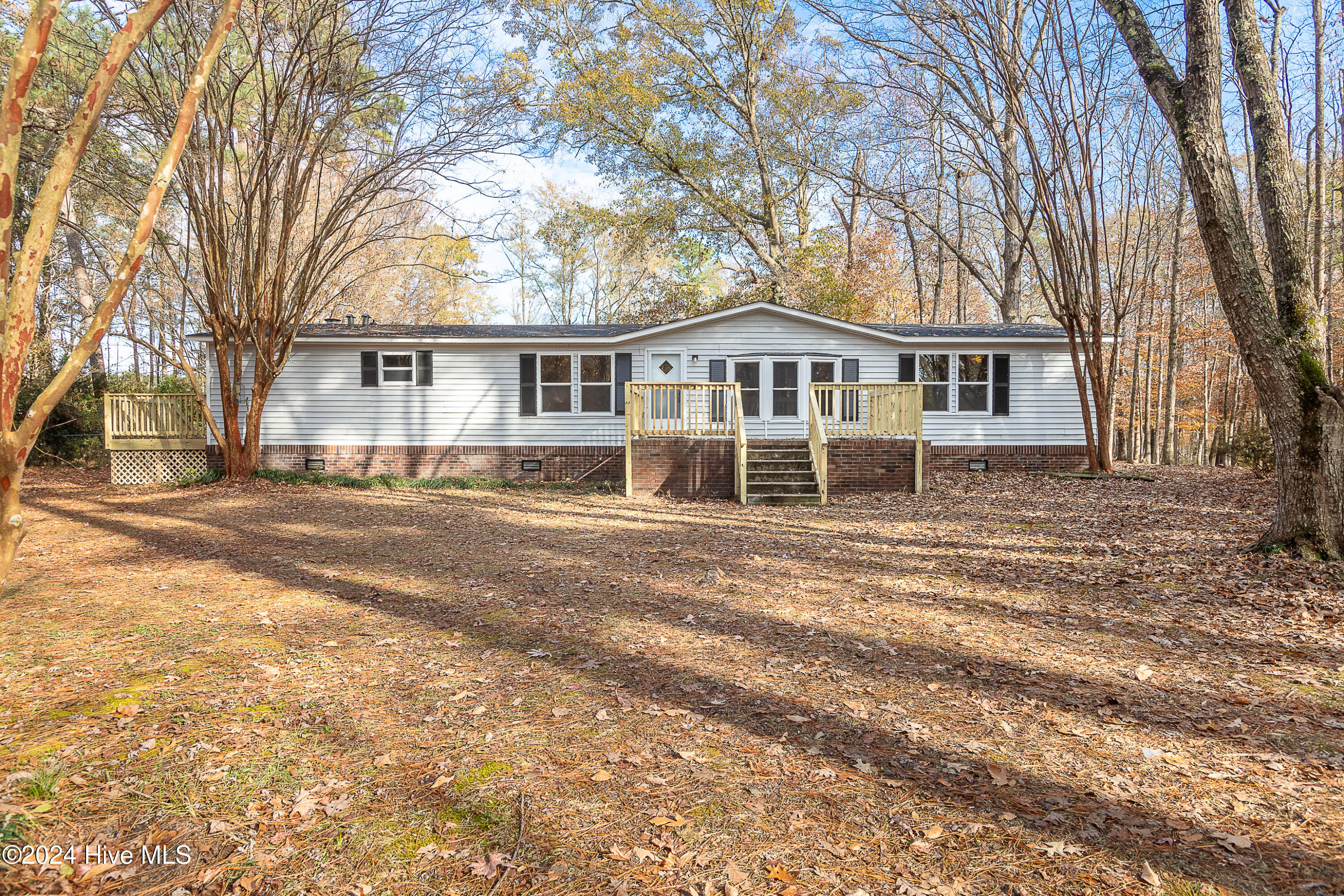1185 Henderson Road Jacksonville, NC 28540 - Photo 1 of 34 01