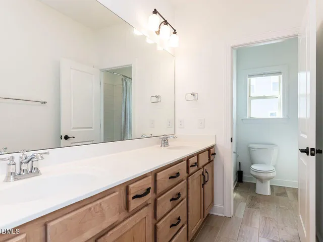 $1,100,000 | 817 Nijinski Way, Cary, NC 27519