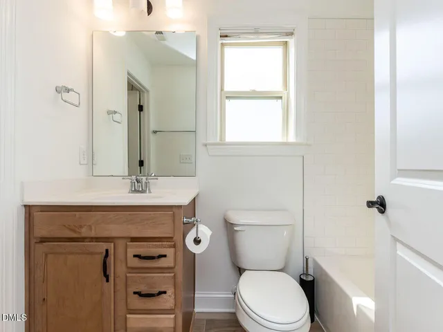 $1,100,000 | 817 Nijinski Way, Cary, NC 27519