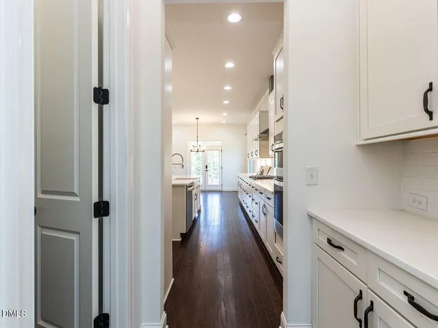 $1,100,000 | 817 Nijinski Way, Cary, NC 27519