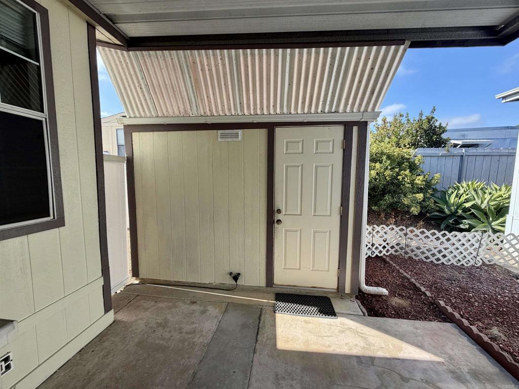 8301 Mission Gorge Road, Unit 42 Santee, CA 92071 - Photo 27 of 56 Gallery Image 27
