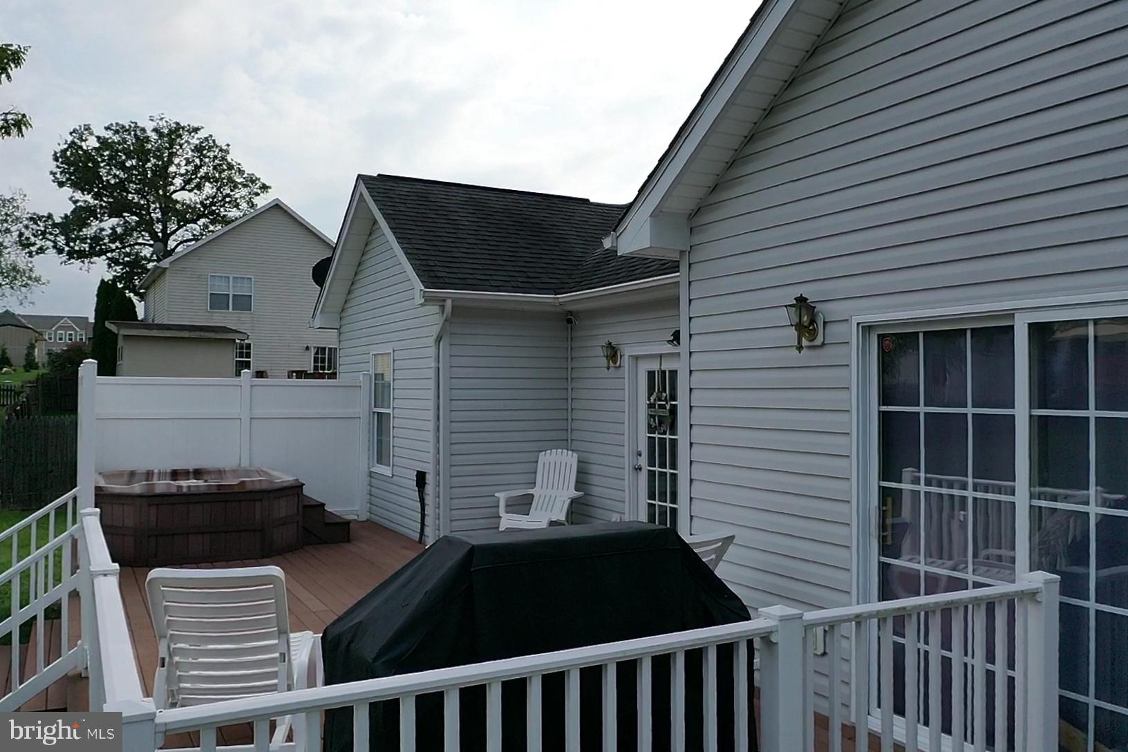 48 Peter Rabbit Drive Ranson, WV 25438 - Photo 14 of 56