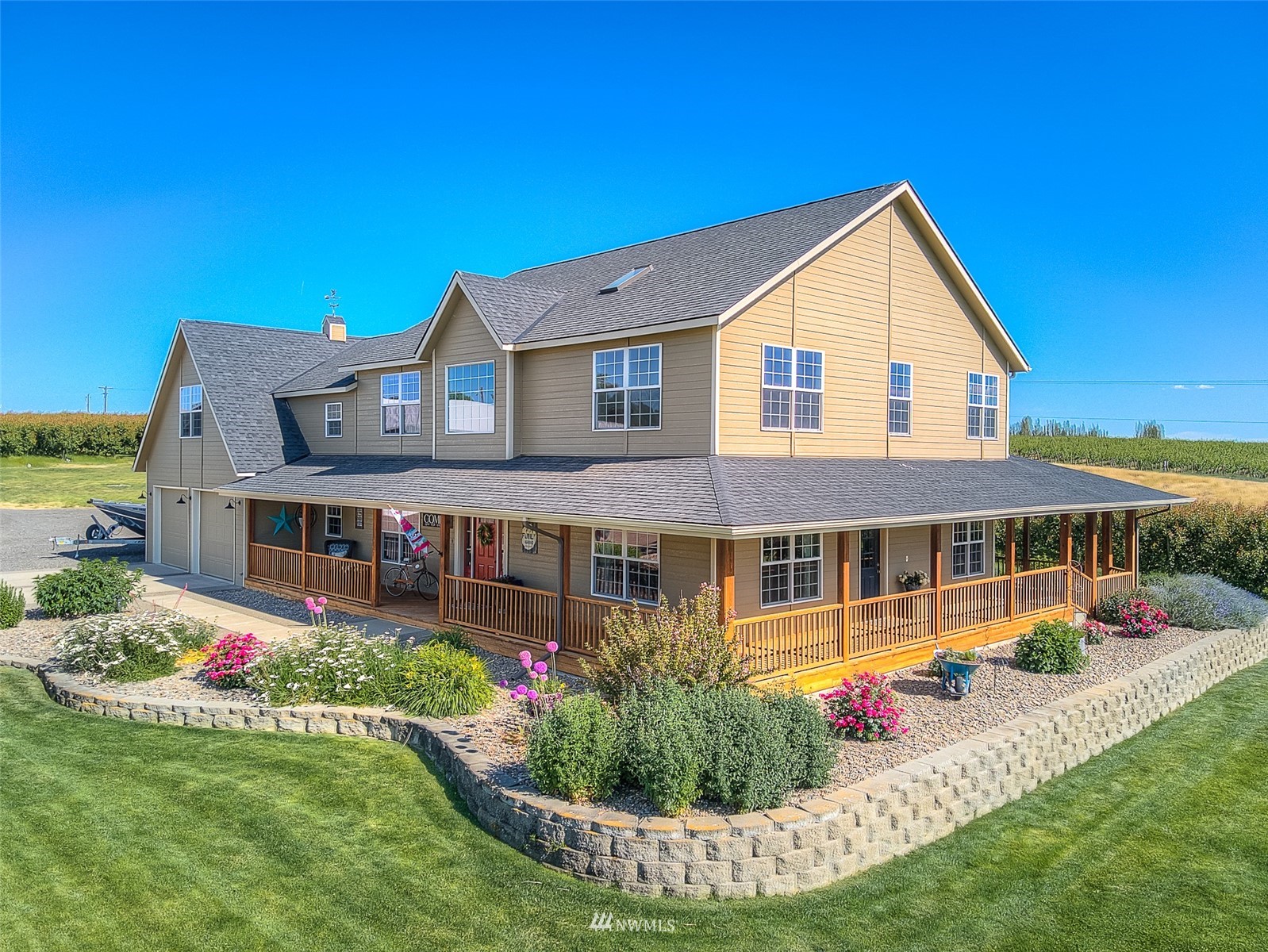 3551 Cheyne Road Zillah, WA 98953 - Photo 1 of 40 Gallery Image 1