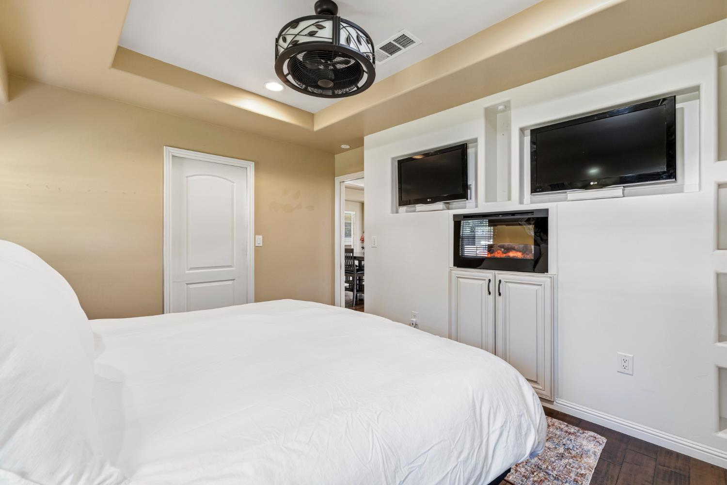 8723 Phoenix Avenue Fair Oaks, CA 95628 - Photo 23 of 63
