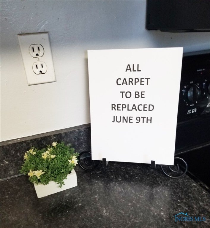 5502 Rudyard Road Sylvania, OH 43560 - Photo 13 of 34 ALL CARPET WILL BE REPLACED ON JUNE 9TH