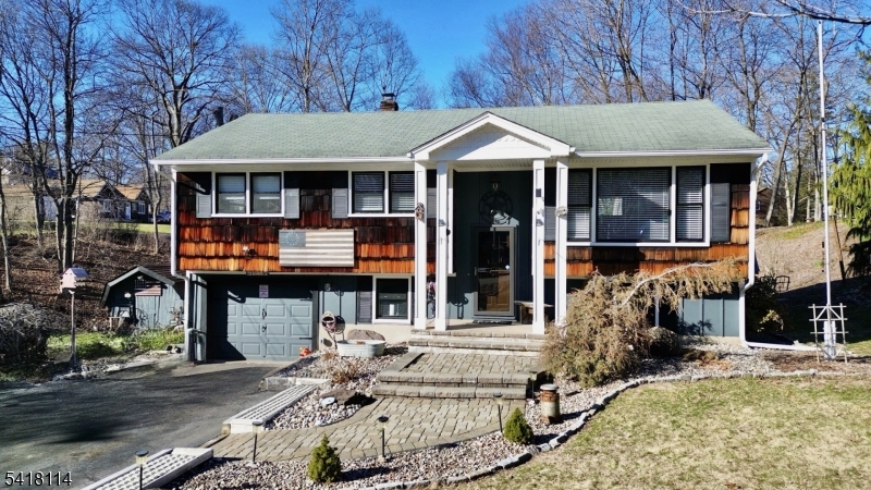 5 Lenape Trail Oak Ridge, NJ 07438 - Photo 2 of 3