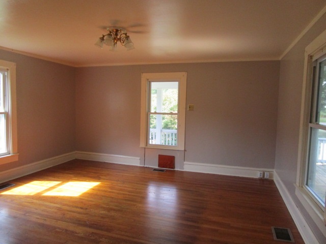 40 Lower Yard Road Millboro, VA 24460 - Photo 8 of 14 Gallery Image 8