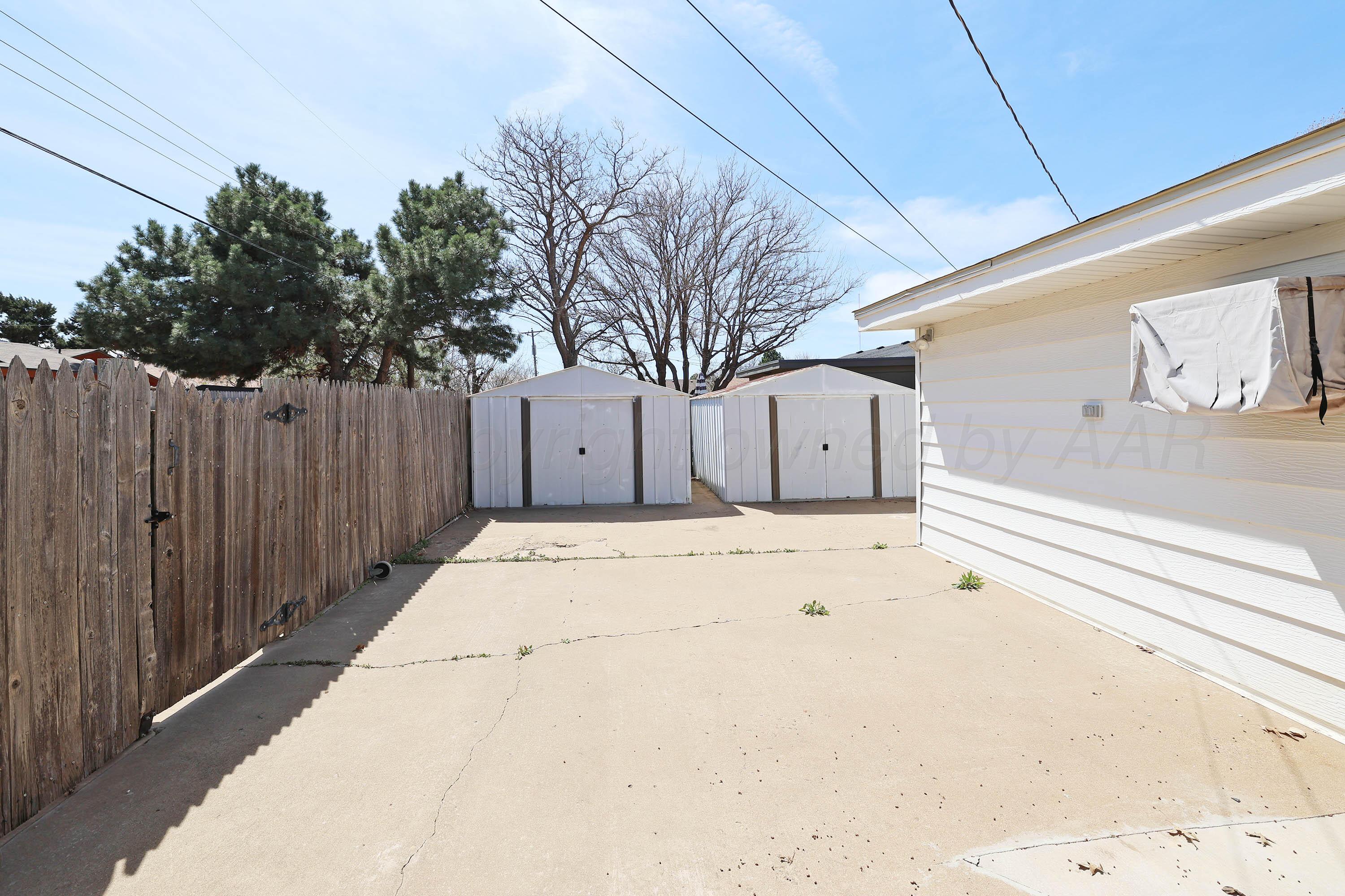 5127 Royce Drive Amarillo, TX 79110 - Photo 29 of 30 26-Backyard