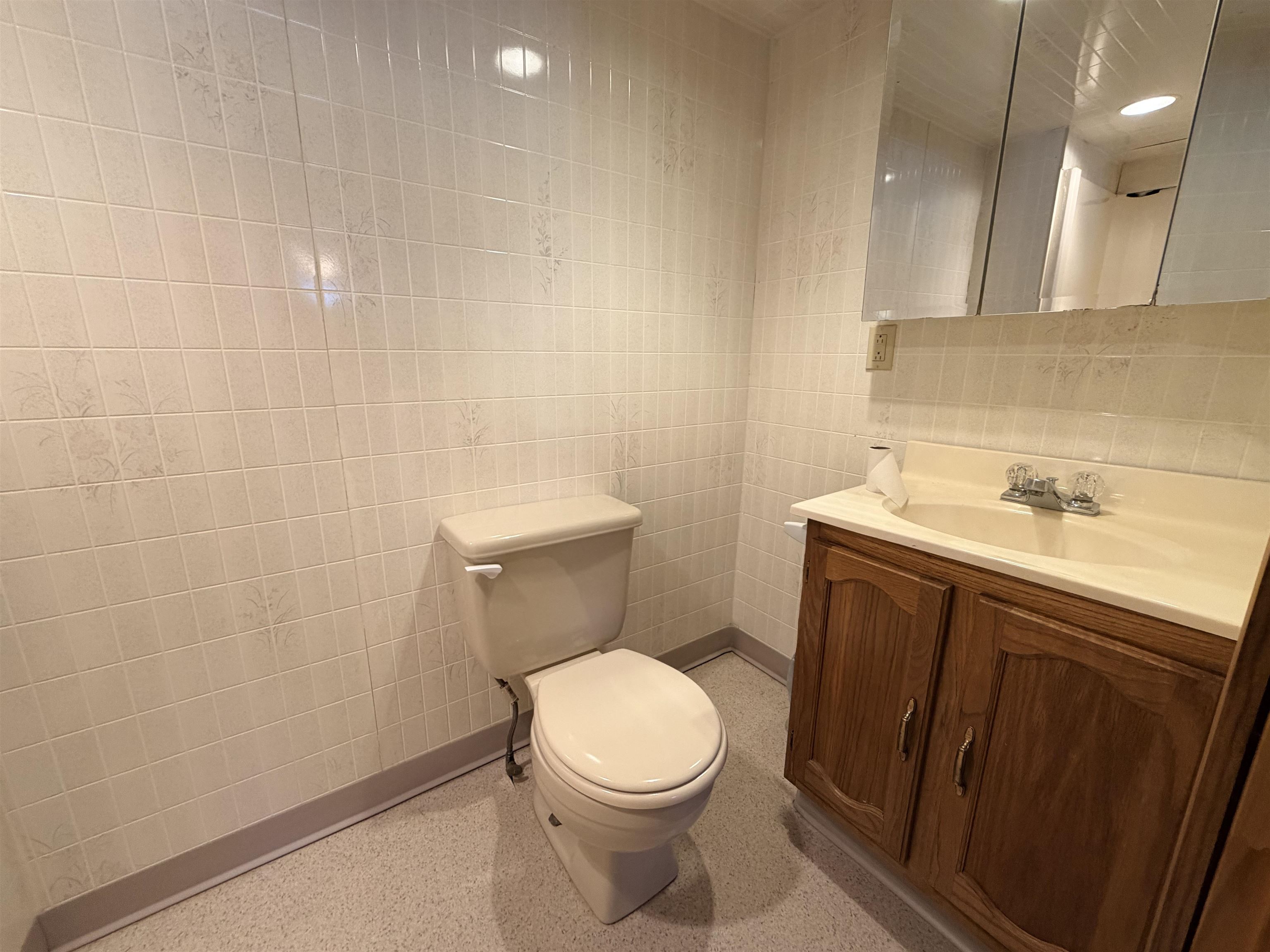 98 Ledge Hill Road Tuftonboro, NH 03816 - Photo 19 of 24