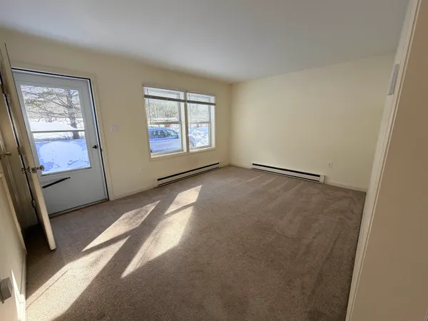 $2,500 | 98 Ledge Hill Road, Tuftonboro, NH 03816