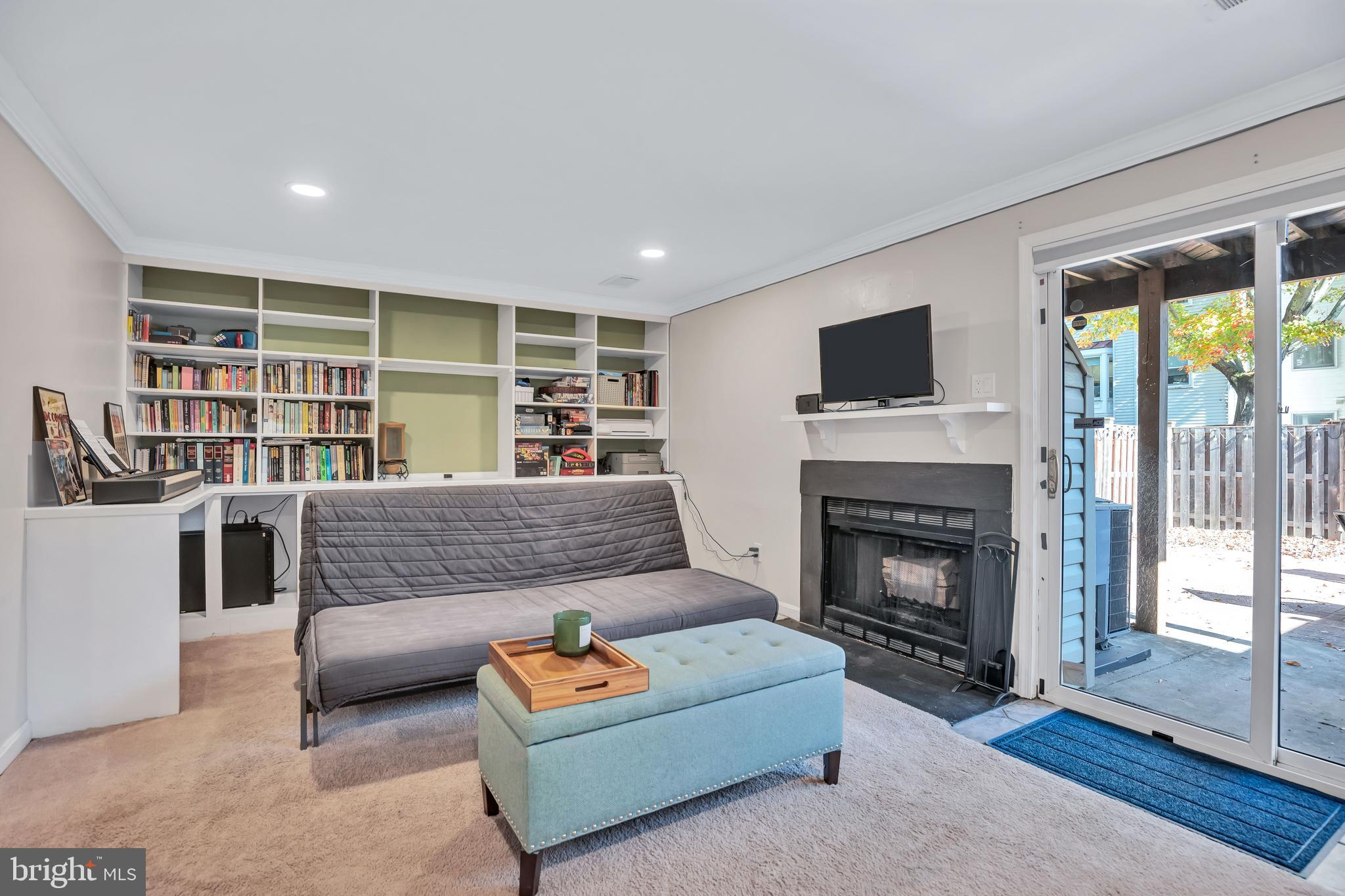 7357 Springleigh Way Alexandria, VA 22315 - Photo 16 of 30 Gallery Image 16