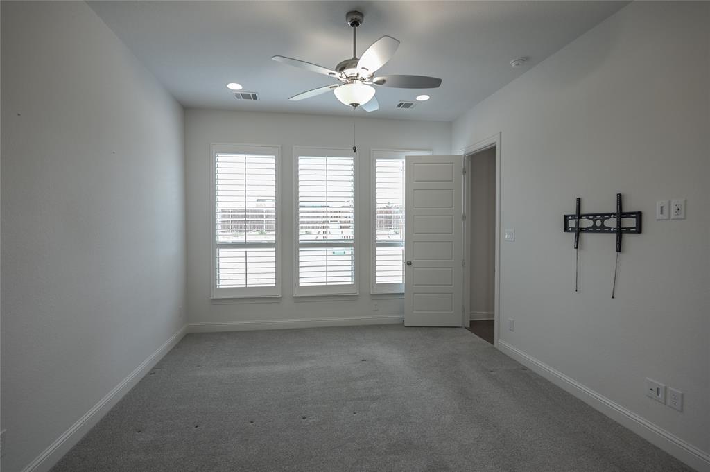 809 Deleon Drive Midlothian, TX 76065 - Photo 20 of 30 EnSuite Master with Plantation Shutters