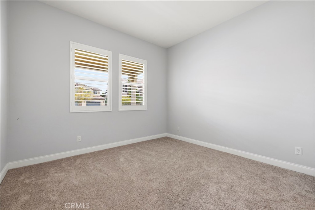 24949 Old Stone Way Stevenson Ranch, CA 91381 - Photo 57 of 111