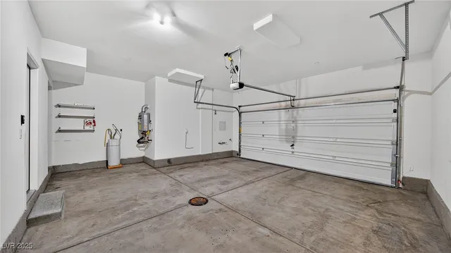 $1,975 | 3193 Brynley Avenue, Henderson, NV 89044