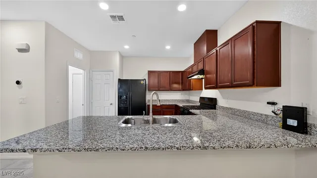 $1,975 | 3193 Brynley Avenue, Henderson, NV 89044