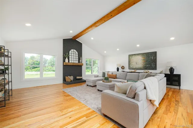 $875,000 | 327 Hynes Road, Poughquag, NY 12570