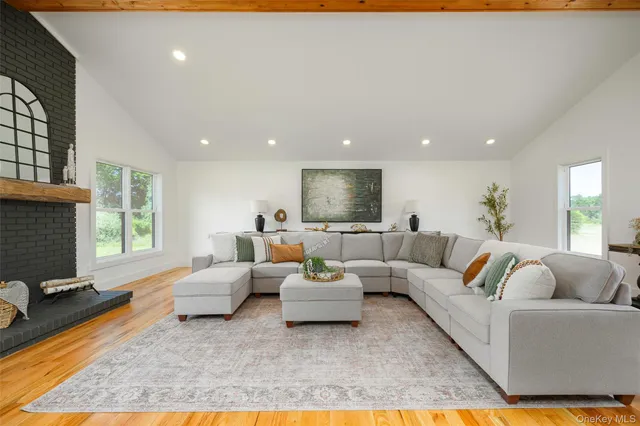 $875,000 | 327 Hynes Road, Poughquag, NY 12570