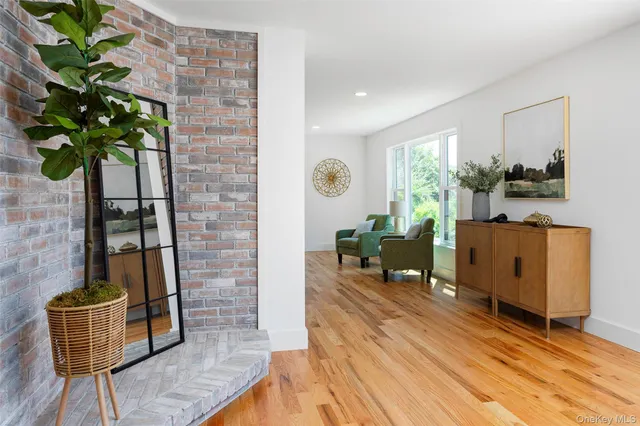 $875,000 | 327 Hynes Road, Poughquag, NY 12570