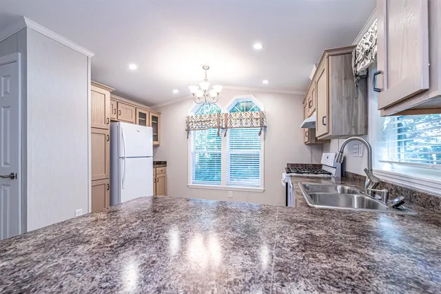 $169,900 | 15 Sullivan Drive, Allenstown, NH 03275