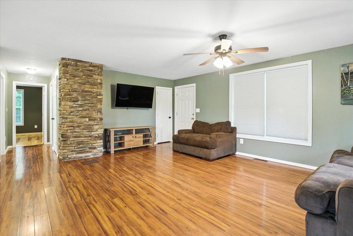 604 Ryerson Hill Road Paris, ME 04281 - Photo 11 of 40 16-604 Ryerson Hill Rd_South Paris_ME-18