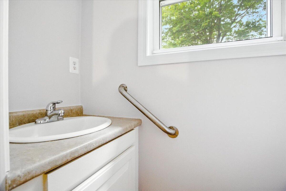 604 Ryerson Hill Road Paris, ME 04281 - Photo 19 of 40 22-604 Ryerson Hill Rd_South Paris_ME-24