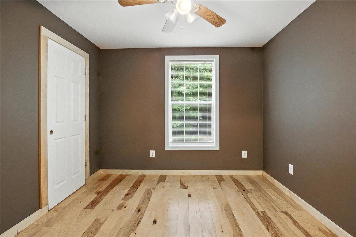 604 Ryerson Hill Road Paris, ME 04281 - Photo 20 of 40 21-604 Ryerson Hill Rd_South Paris_ME-23