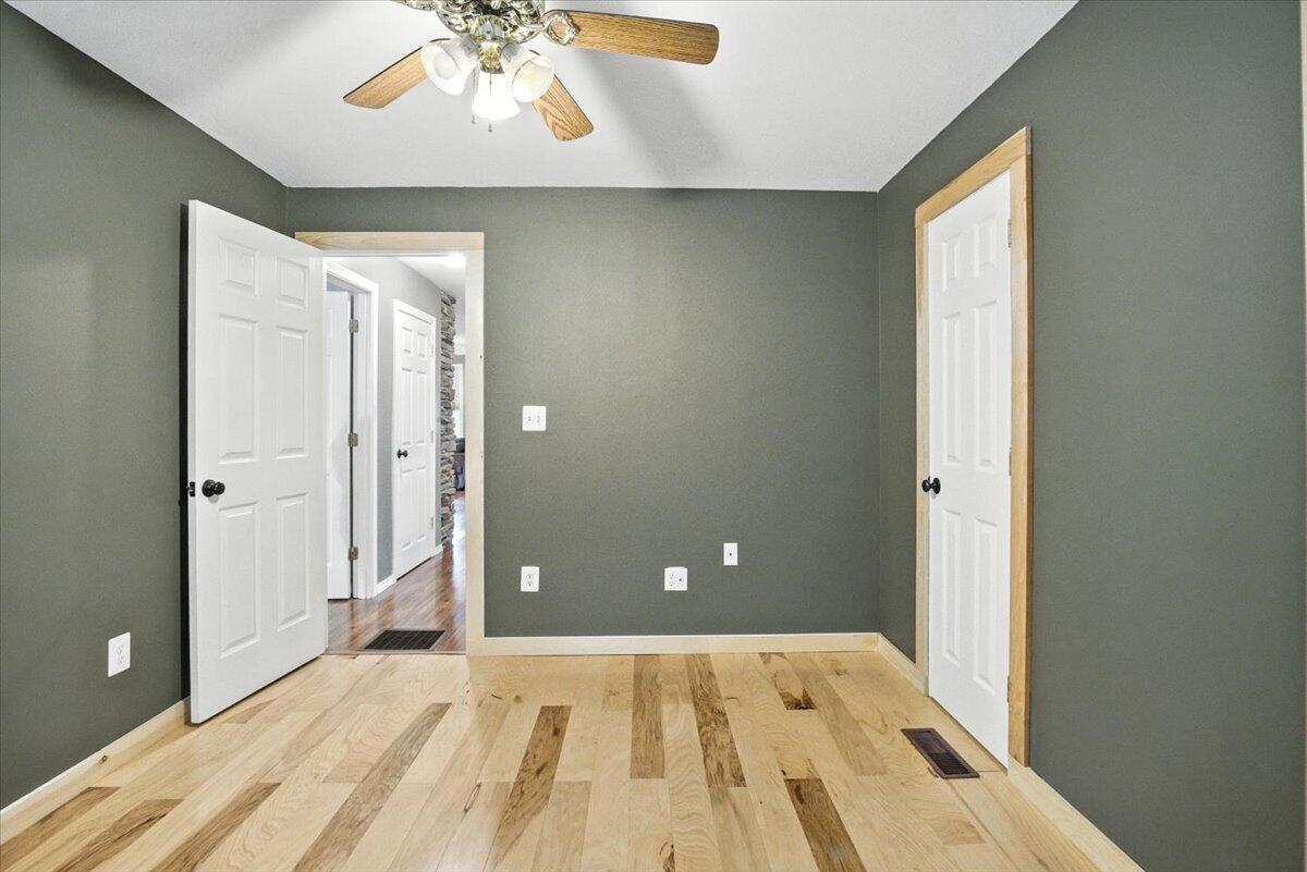 604 Ryerson Hill Road Paris, ME 04281 - Photo 22 of 40 25-604 Ryerson Hill Rd_South Paris_ME-27