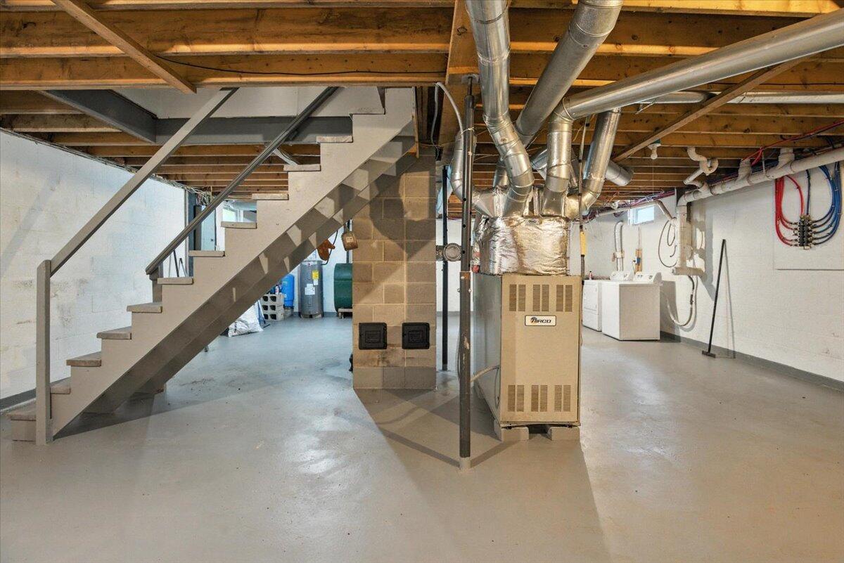 604 Ryerson Hill Road Paris, ME 04281 - Photo 30 of 40 35-604 Ryerson Hill Rd_South Paris_ME-37