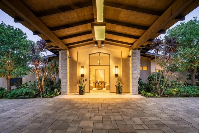 $9,995,000 | 6005 La Jolla Scenic Drive South, La Jolla, CA 92037