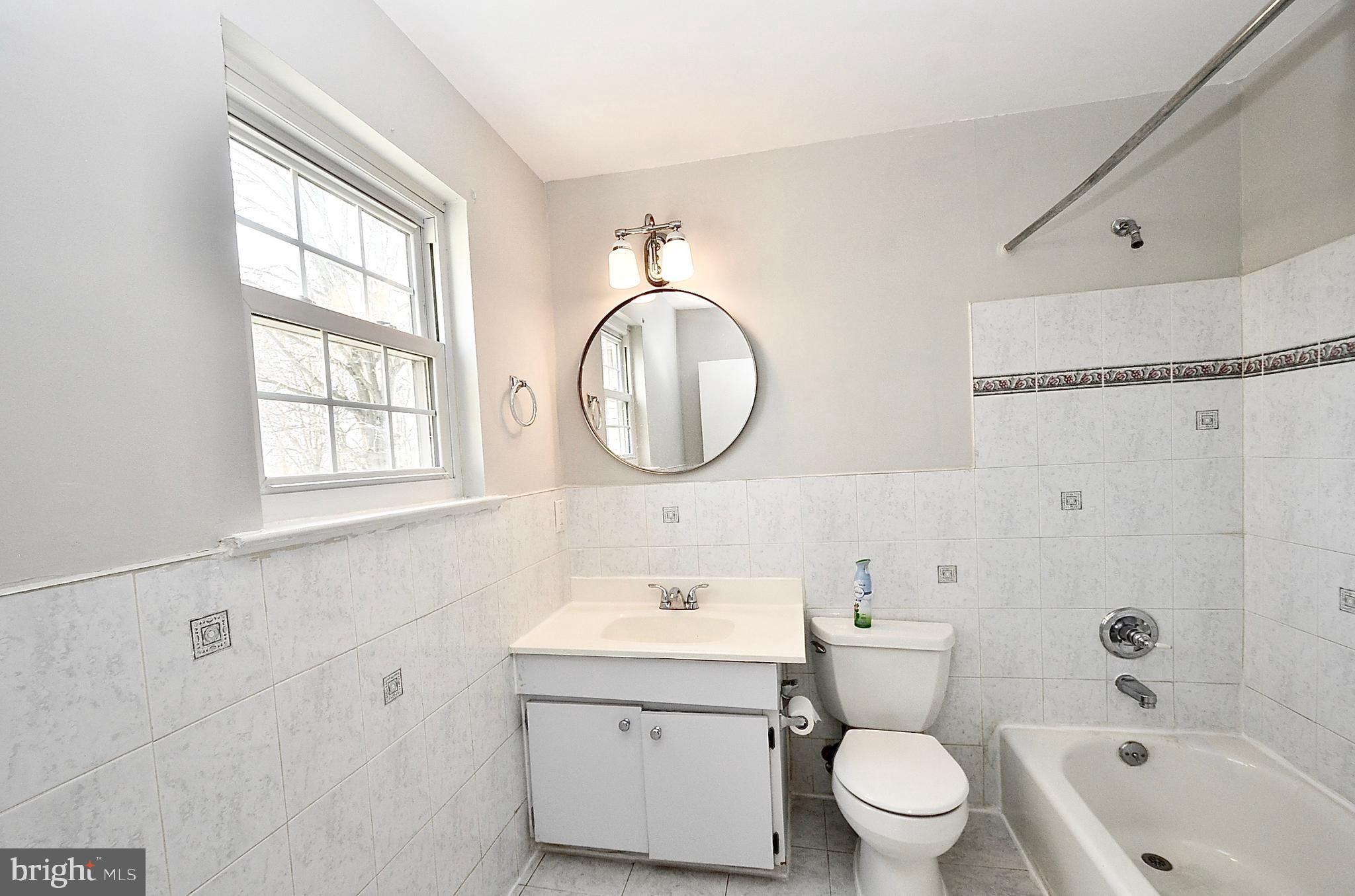 16 Buttonwood Road Voorhees, NJ 08043 - Photo 10 of 17 Master Bath
