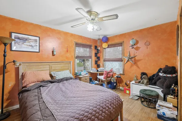 $299,990 | 1946 Dorothea Avenue, St. Paul, MN 55116