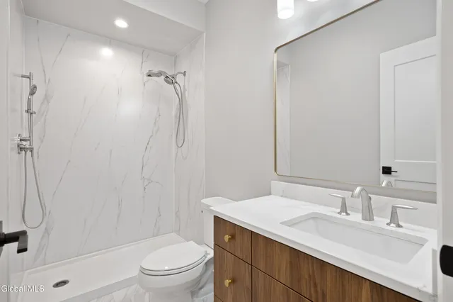 $1,319,650 | 25 Goodman Avenue, Bolton, NY 12814