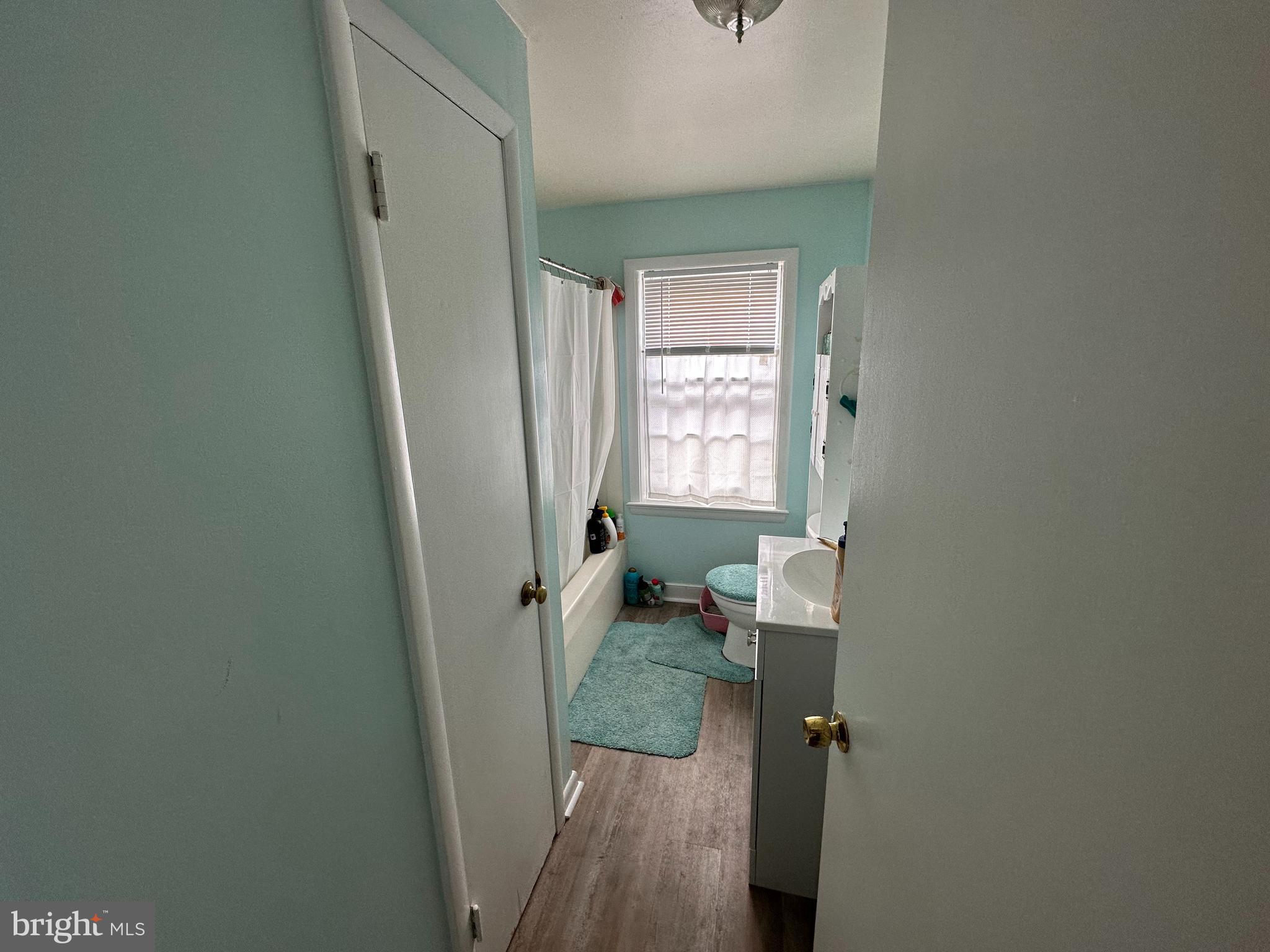 9947 Crossfield Road Hagerstown, MD 21740 - Photo 27 of 39 view of living room