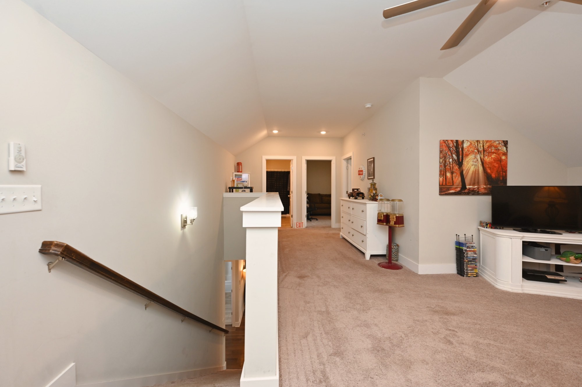 1144 Lock 4 Road, Unit J2 Gallatin, TN 37066 - Photo 28 of 28 a view of a living room