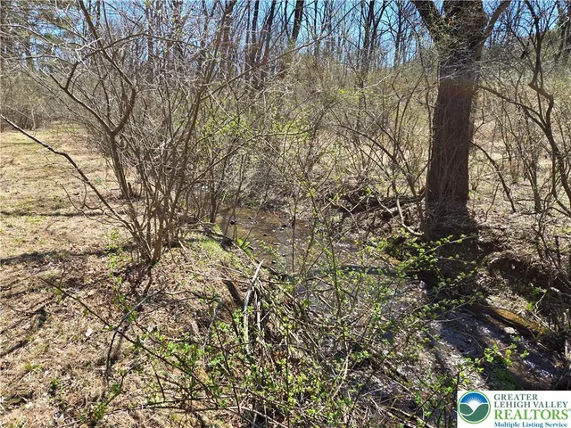 $650,000 | 5353 Highway 309, Schnecksville, PA 18078