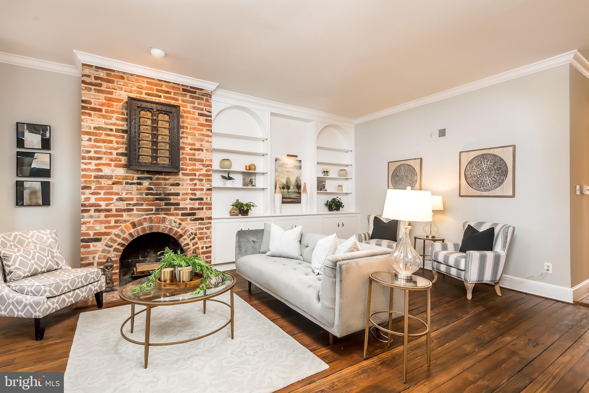 311 E Street Northeast Washington, DC 20002 - Photo 3 of 41 Living room