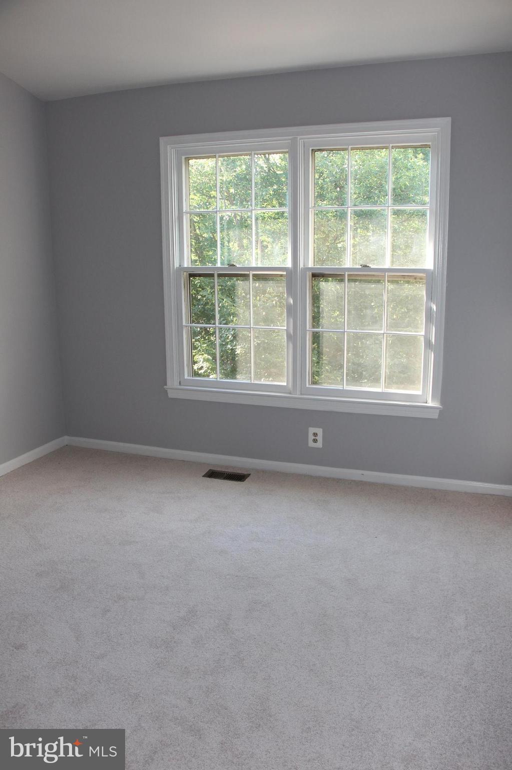 6526 Milva Lane Springfield, VA 22150 - Photo 18 of 30 Great Views from front and back!