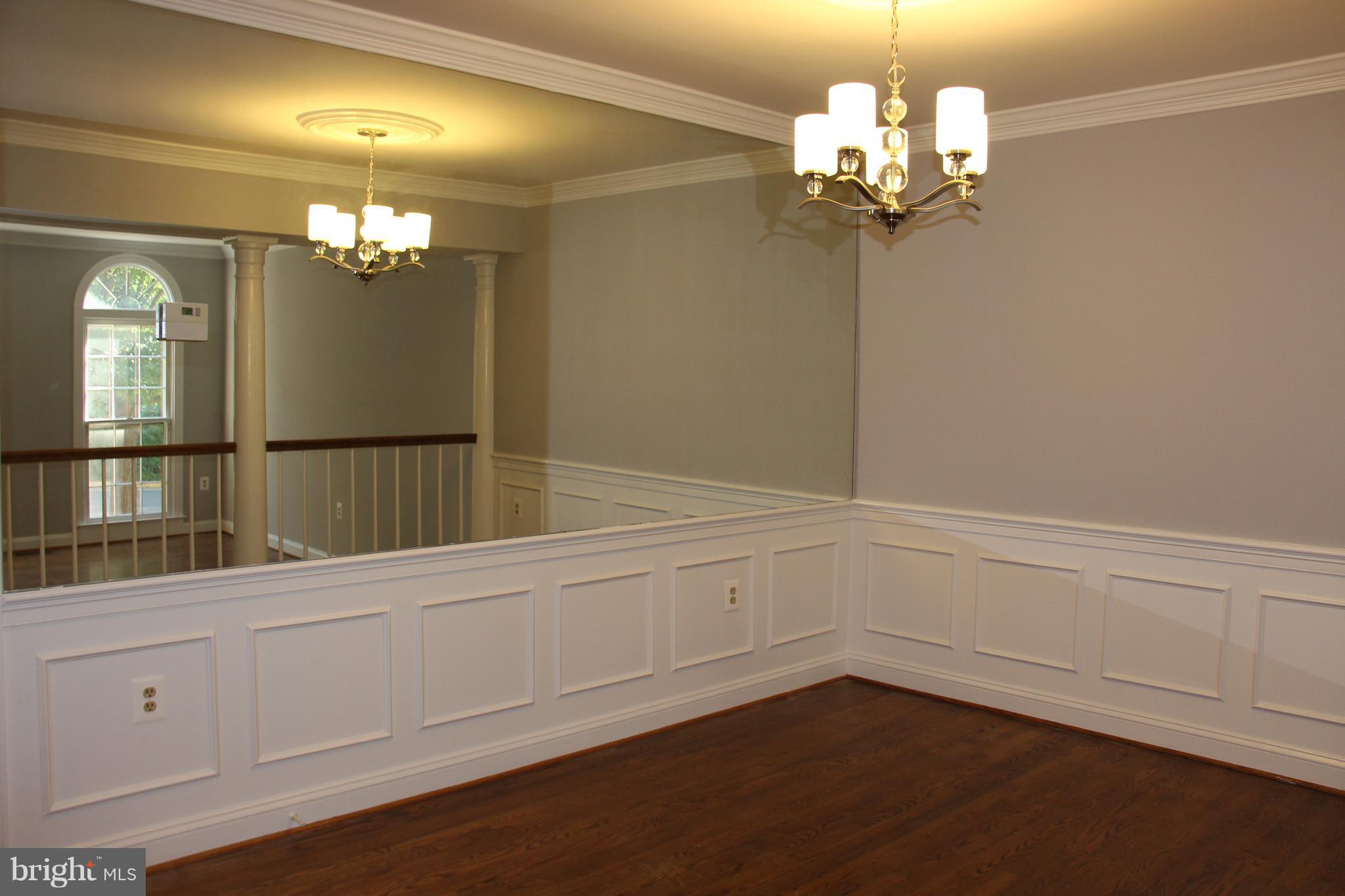6526 Milva Lane Springfield, VA 22150 - Photo 5 of 30 Solid Hardwood Flooring!