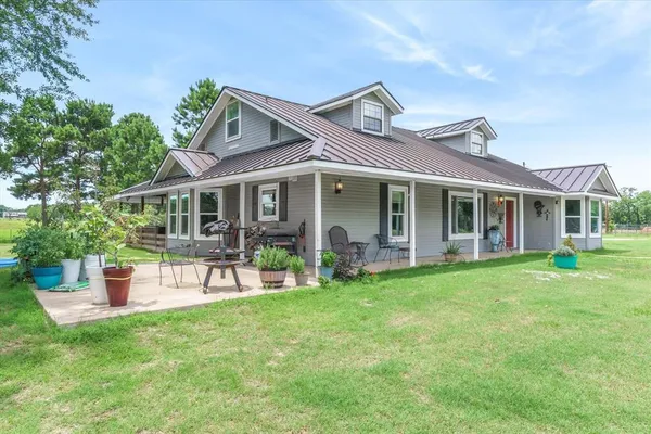 $694,000 | 132 Private Road 7105, Edgewood, TX 75117