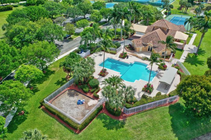 271 Crane Point North Jupiter, FL 33458 - Photo 55 of 57 20200319231127752079000000-o