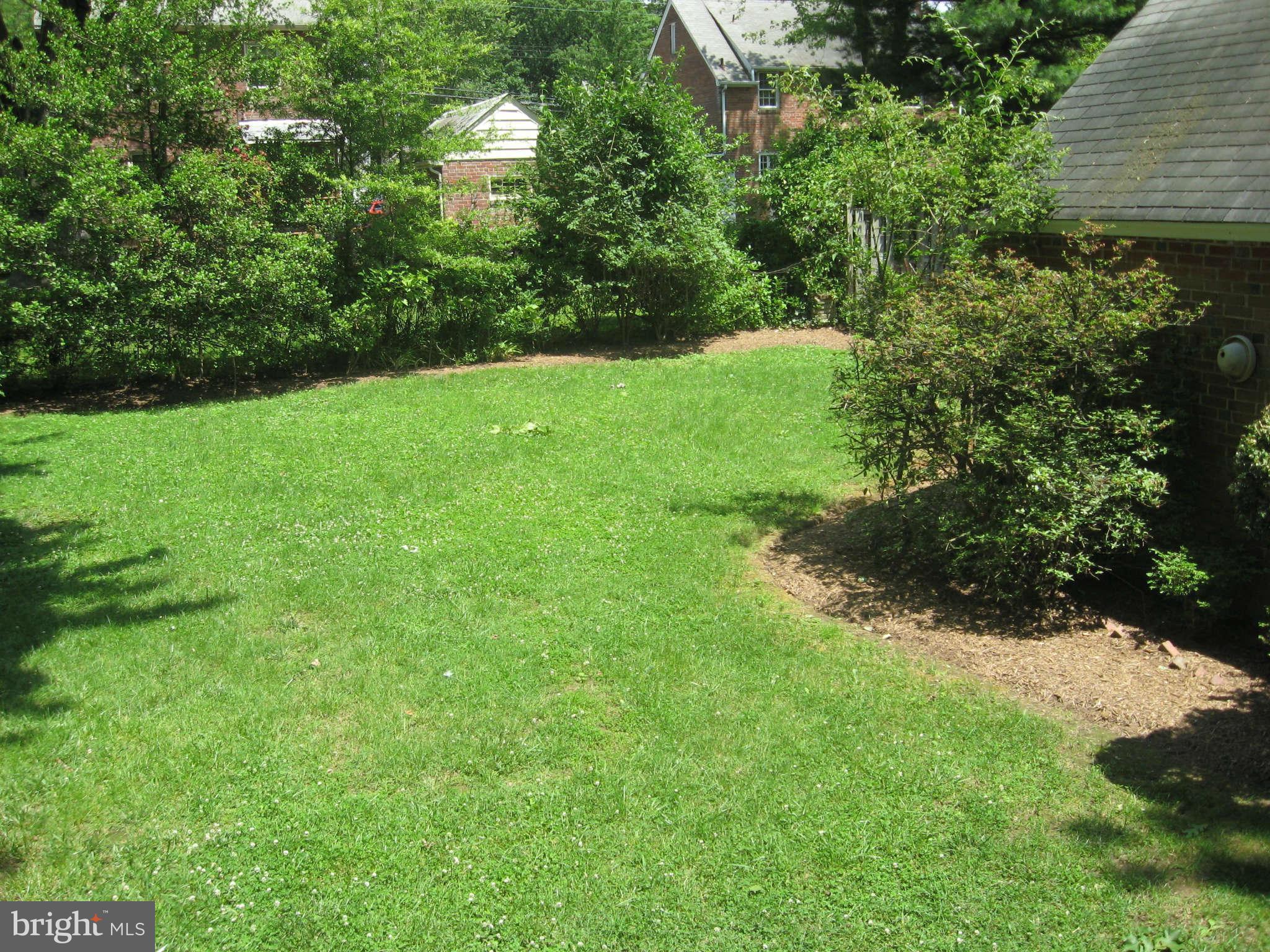 9015 Bradford Road Silver Spring, MD 20901 - Photo 25 of 25